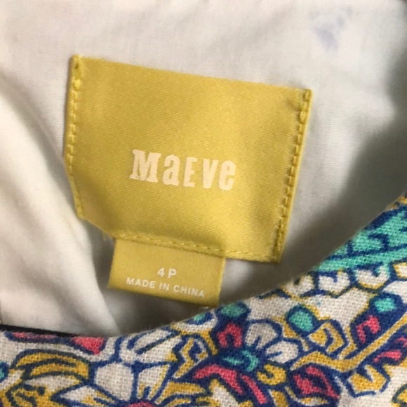 Maeve fitted crop top with zipper back - Picture 2 of 3